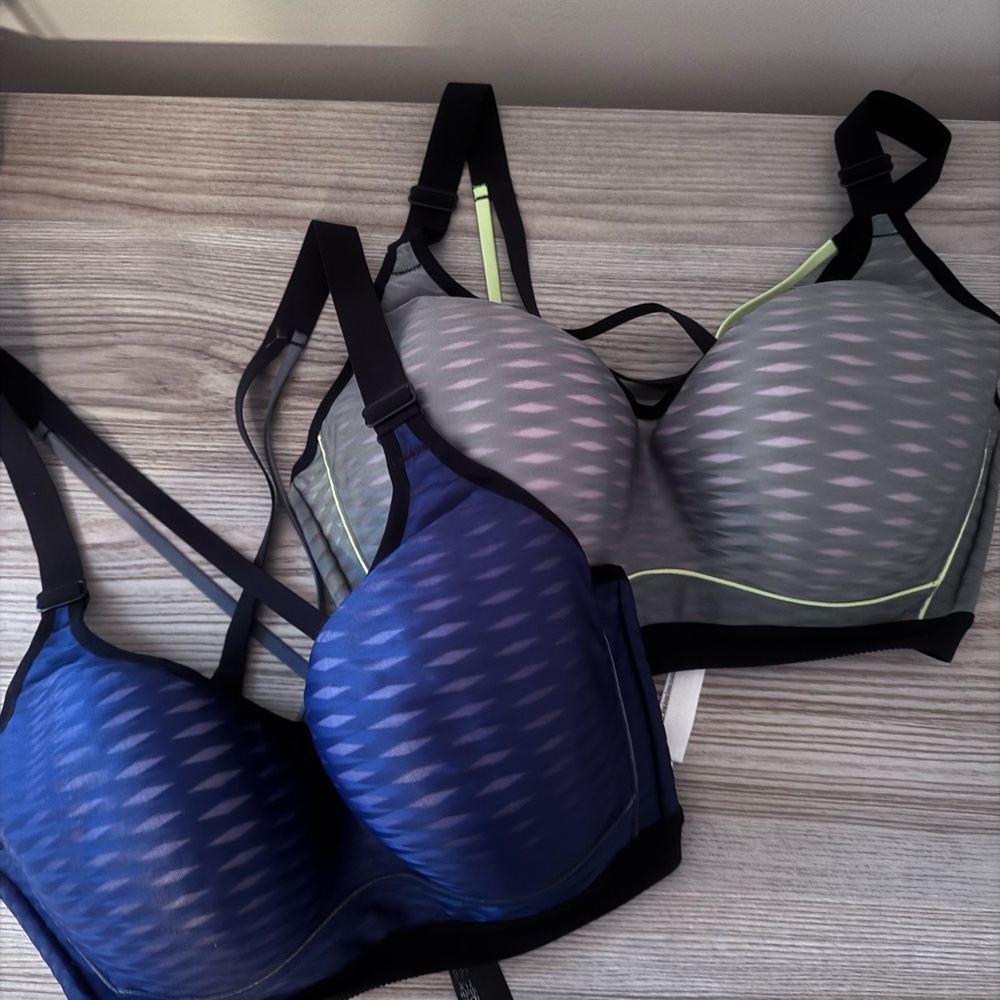Victoria’s Secret Sports Bra Set
